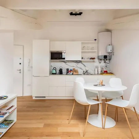 Apartman Residenza Palazzo Petrozzani *